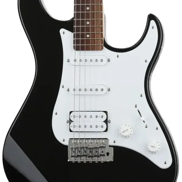 YAMAHA PACIFICA 112V (BLACK)