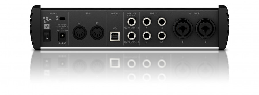 IK Multimedia AXE I/O задняя панель